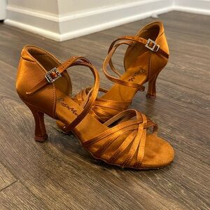 Women’s Latin salsa dance shoes